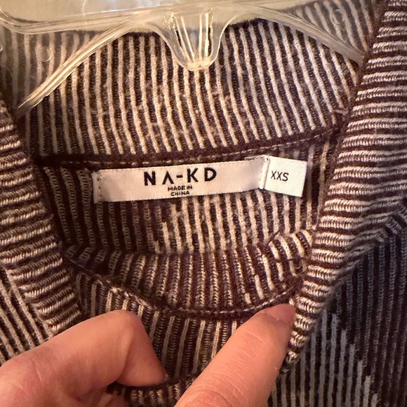 Two-Tone Ribbed Mini Dress - Picture 3 of 3